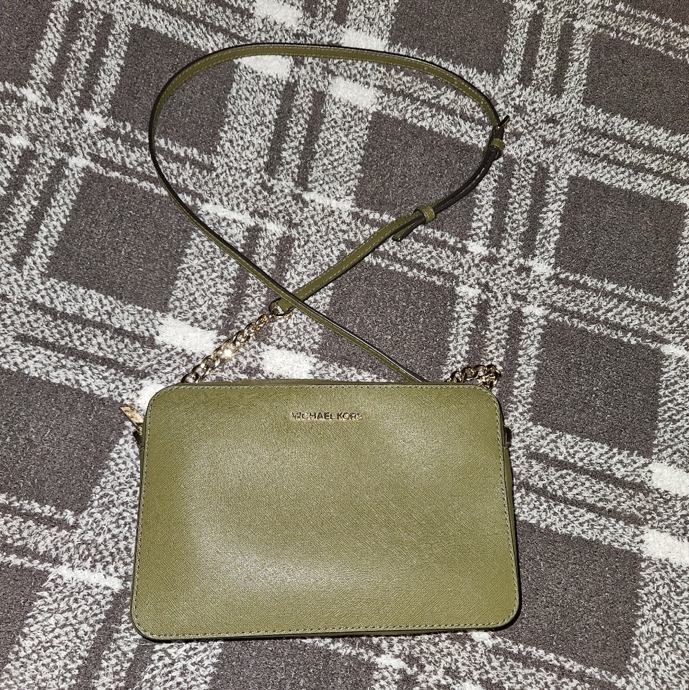 Michael kors purse